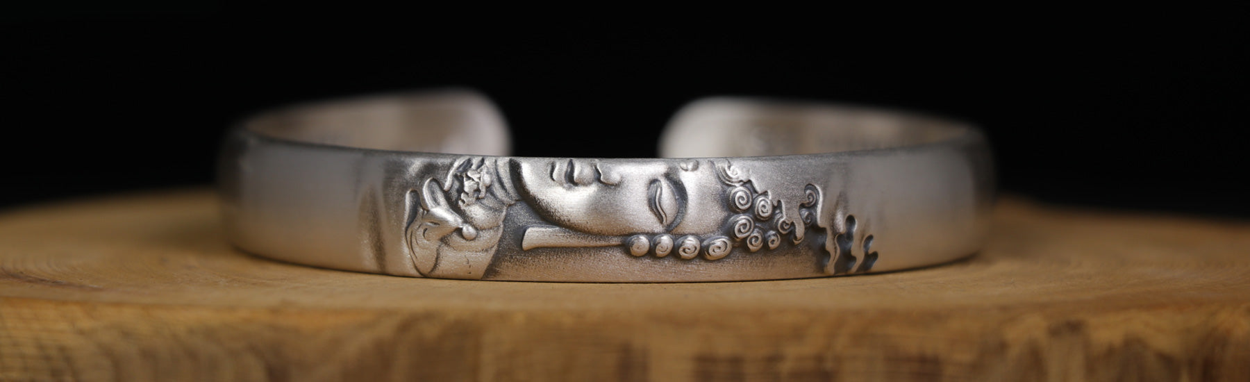 Buddha Bracelets: Engraved with the Popular Om Mani Padme Hum Mantra