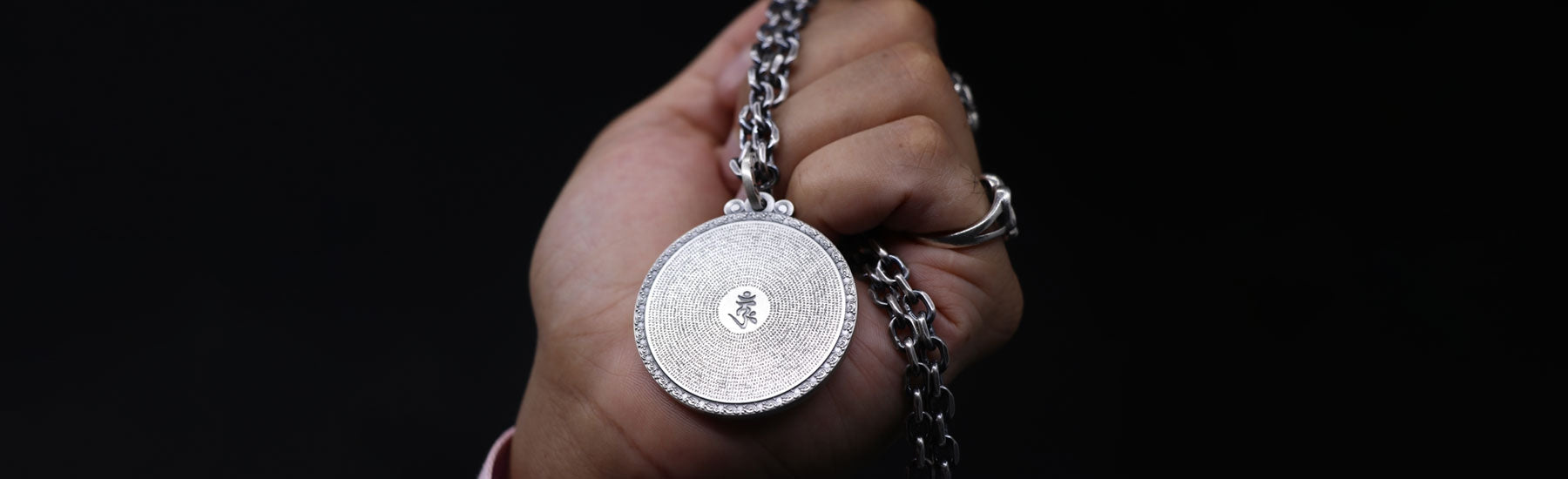 Men's Jewelry-Mantrapiece