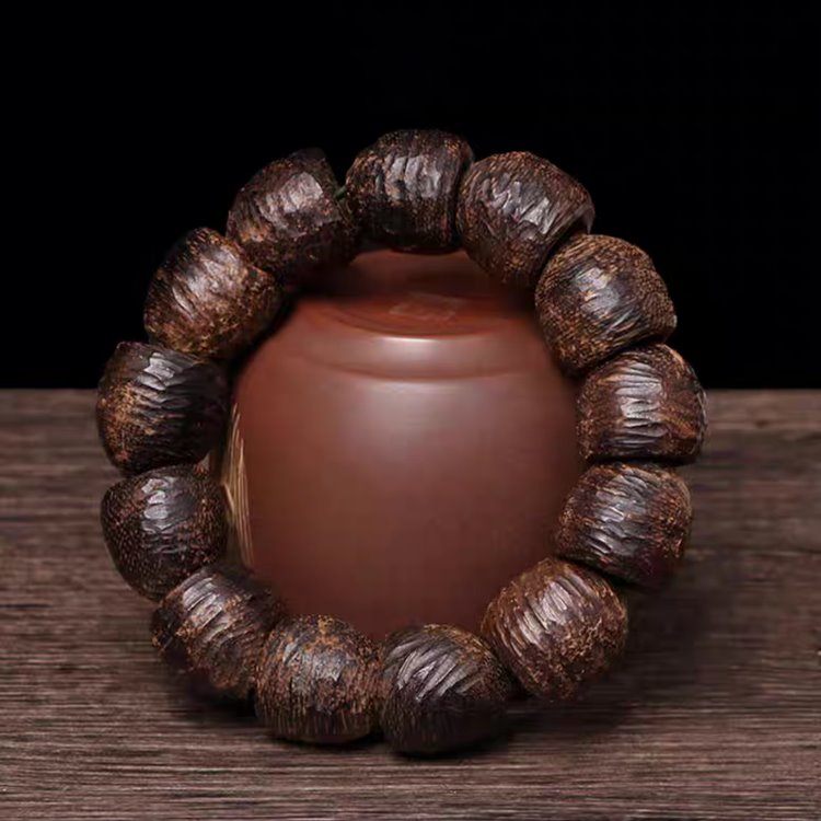 Hand Carved Agarwood Beads 12 Beads