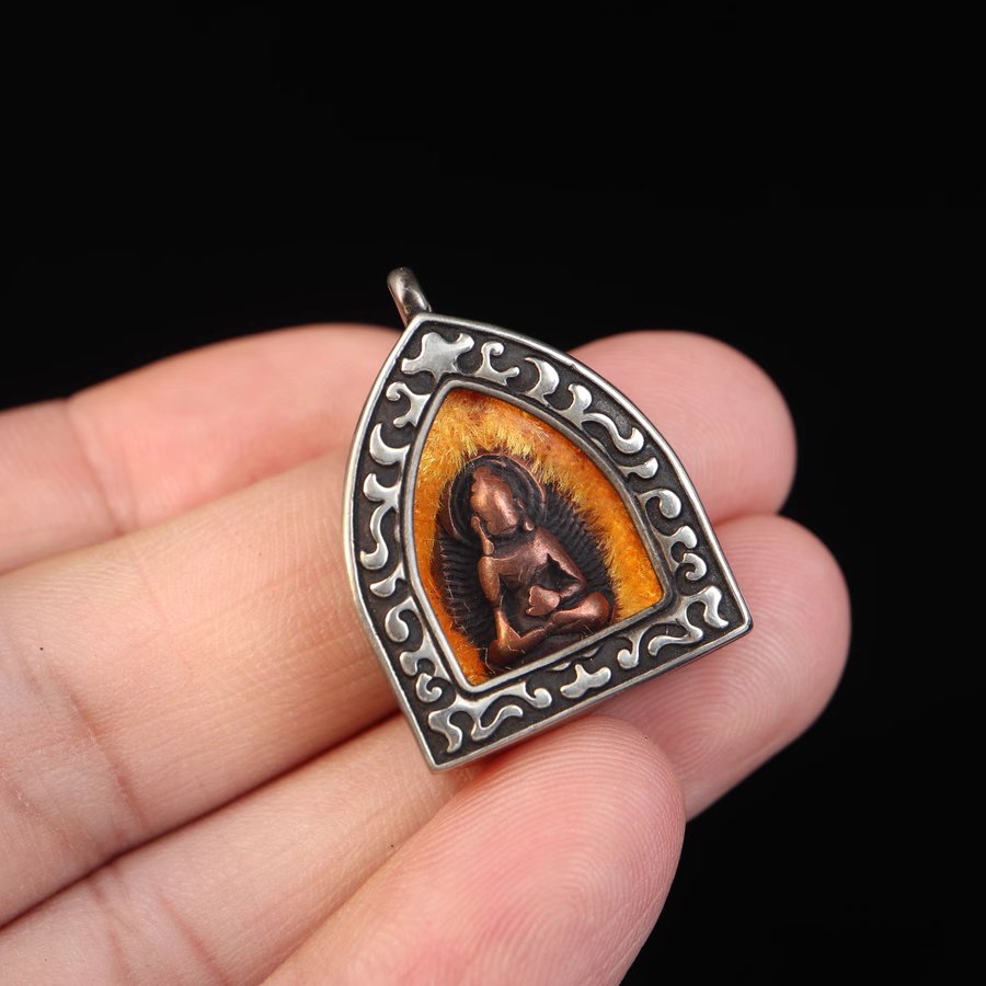 Vintage Tibetan Gau