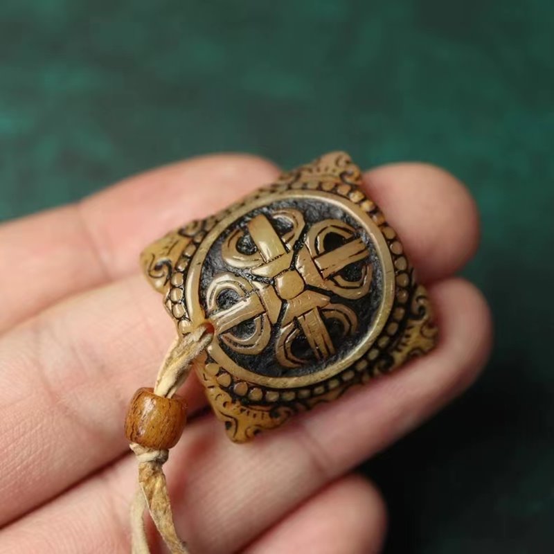 Vintage Tibetan Yak Bone Etched Double Vajra Talisman