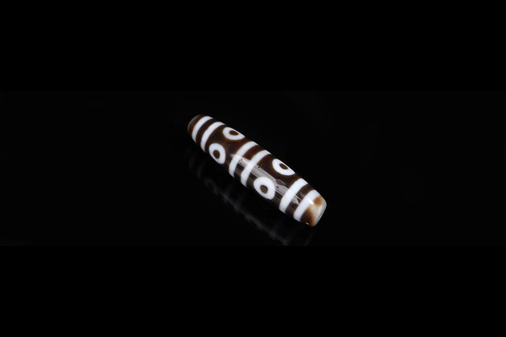 Eight Eye Dzi Bead Properties, Meanings and Powers