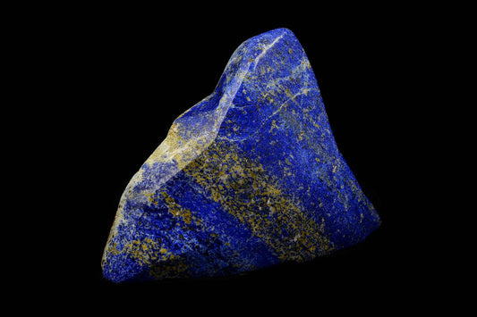 Lapis Lazuli Healing Properties, Meanings and Powers - Mantrapiece