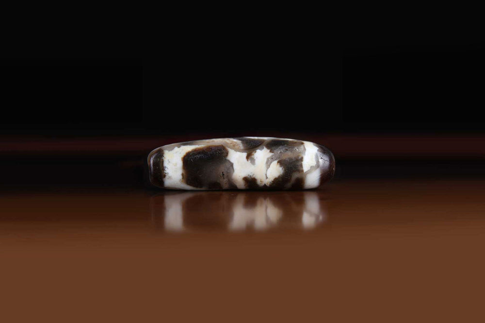 Nectar Vessel Dzi Bead Properties, Meanings and Powers - Mantrapiece