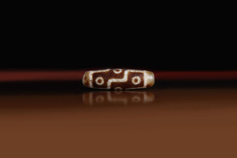 Nine Eye Dzi Bead Properties, Meanings and Powers - Mantrapiece