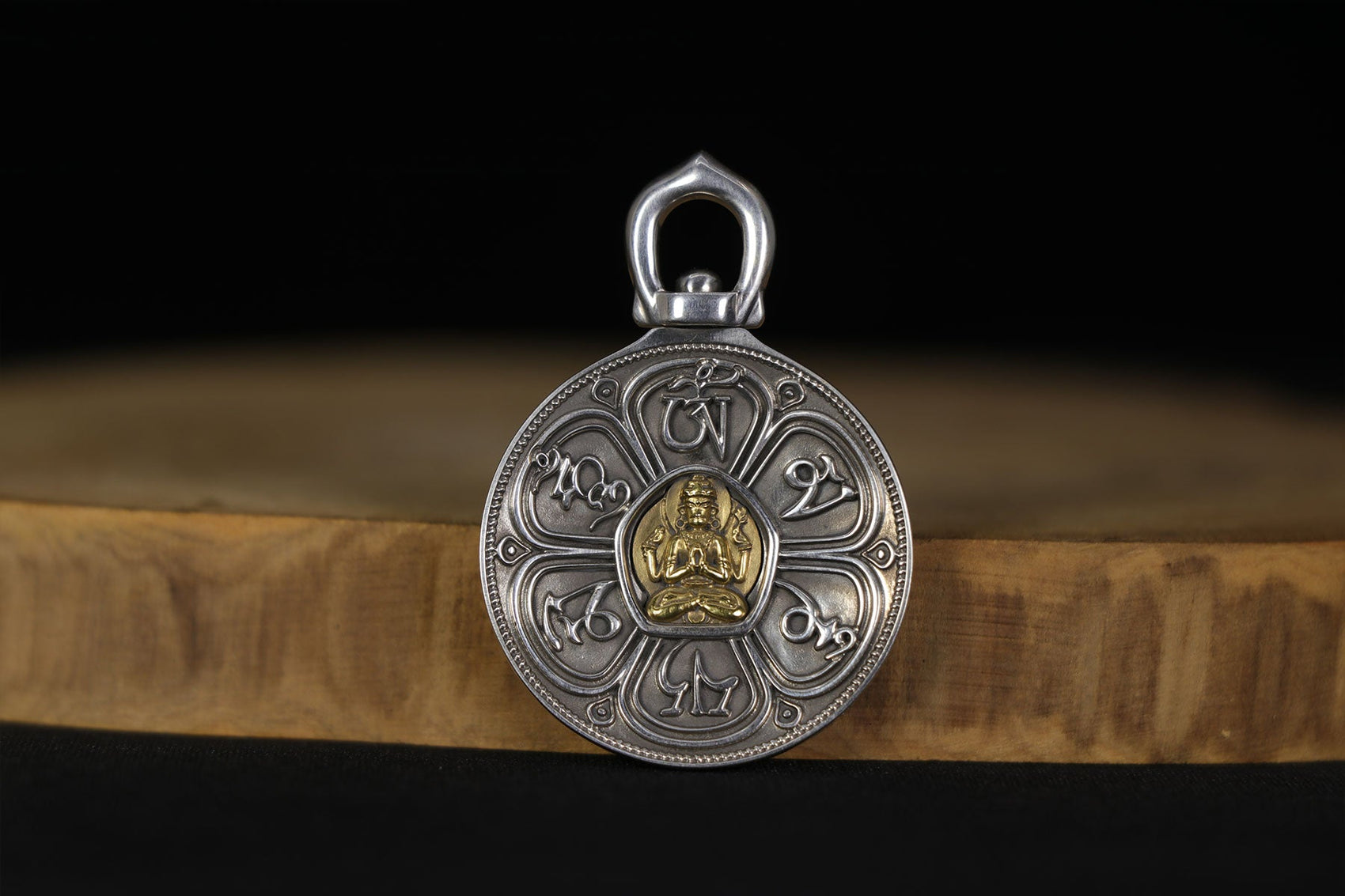 The Meaning of the Om Mani Padme Hum Mantra - Mantrapiece