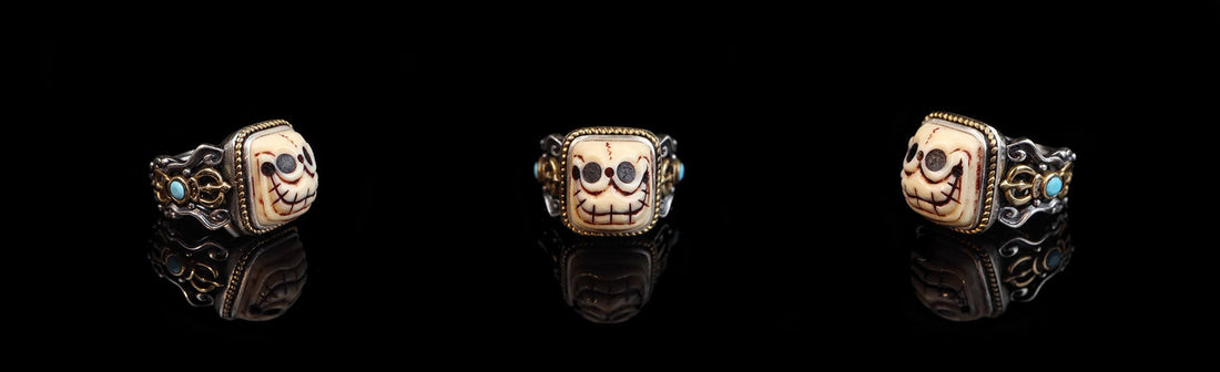 Tibetan Rings-Mantrapiece