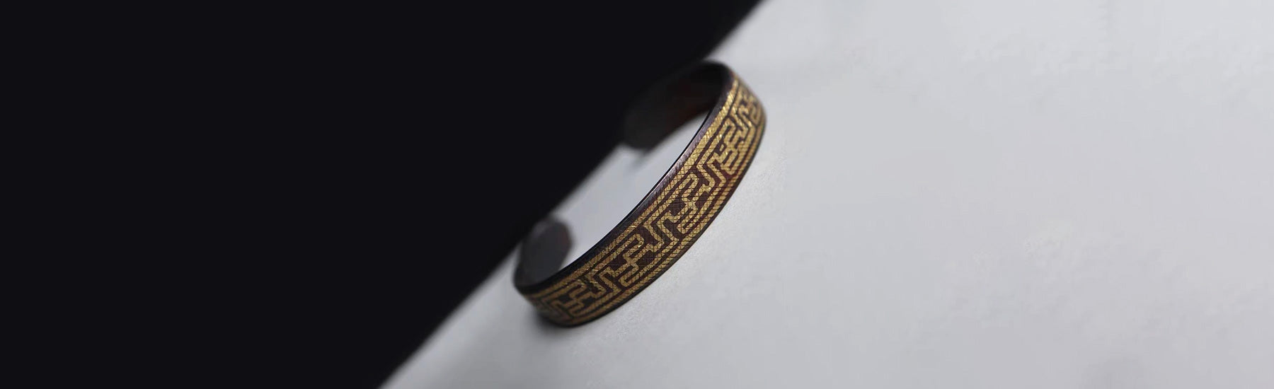 Tibetan Bangles-Mantrapiece