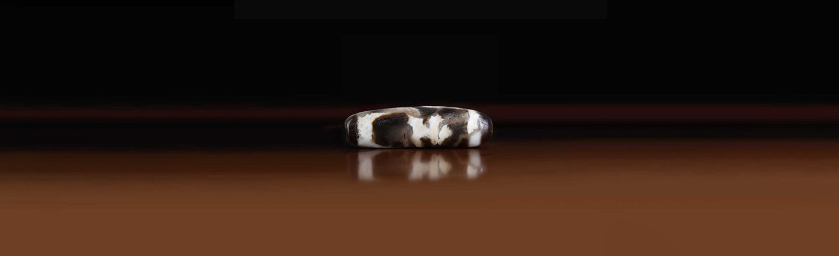 Treasure Vase Dzi Beads