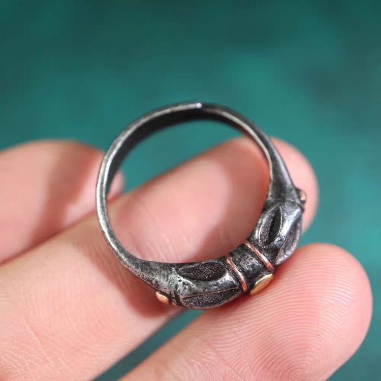 Old Tibetan Dorje Ring