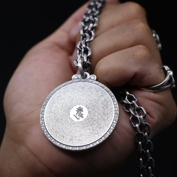 Surangama Sutra: Medallion Made From Oxidized 999 Silver - Mantrapiece