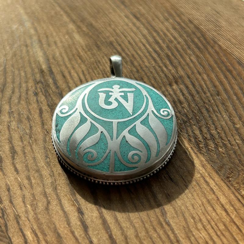 Crushed Turquoise Silver Om Lotus Nepali Necklace