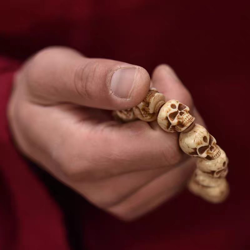 Tibetan Deer Antler Impermanence Skull Mala