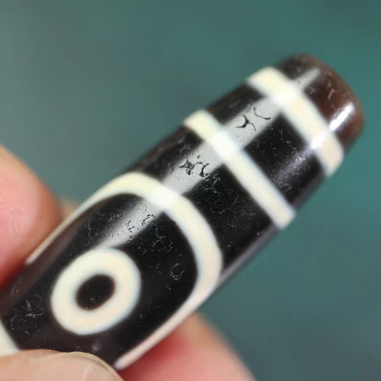 Deep Intuition Amulet 2 Eye Dzi Bead