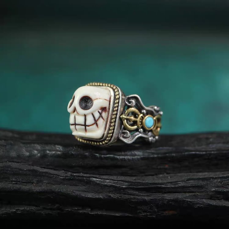 Vintage Tibetan Mammoth Ivory Skull Ring
