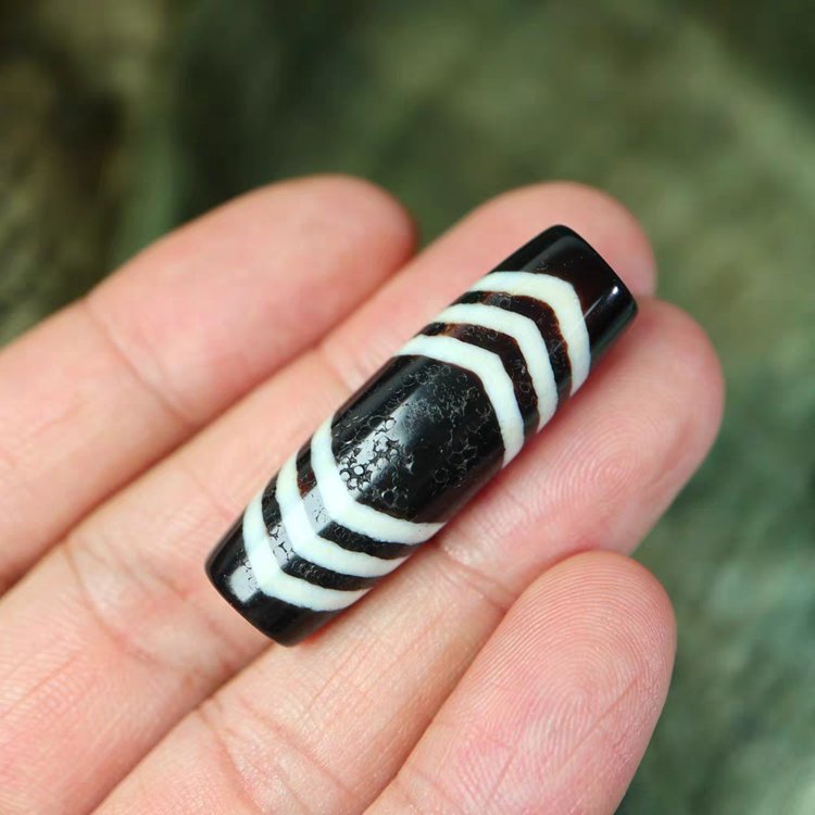 Earthen Healing Chund Dzi Bead