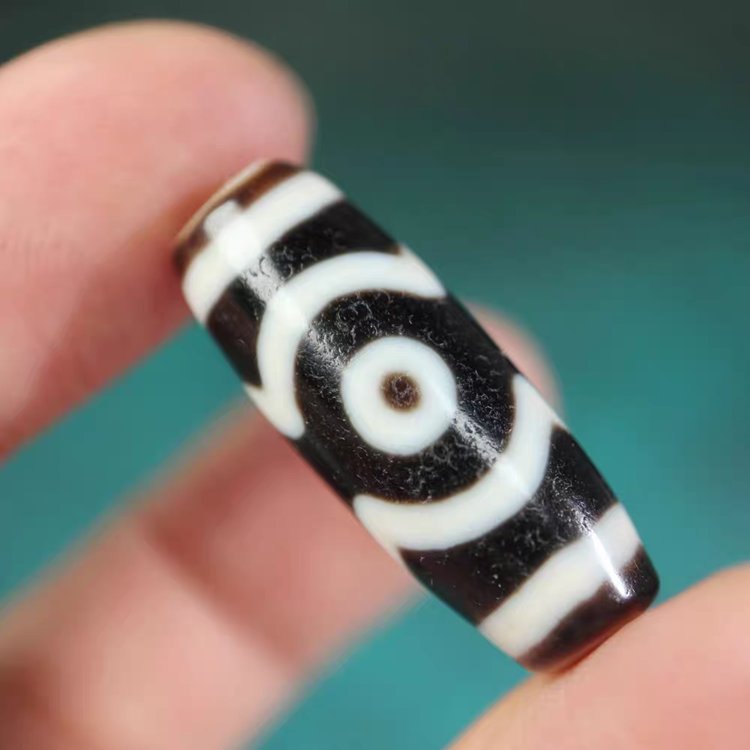 Amulet of Happiness, Honor and Long Life 3 Eye Dzi Bead