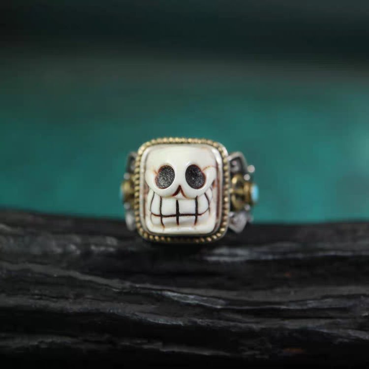 Vintage Tibetan Mammoth Ivory Skull Ring