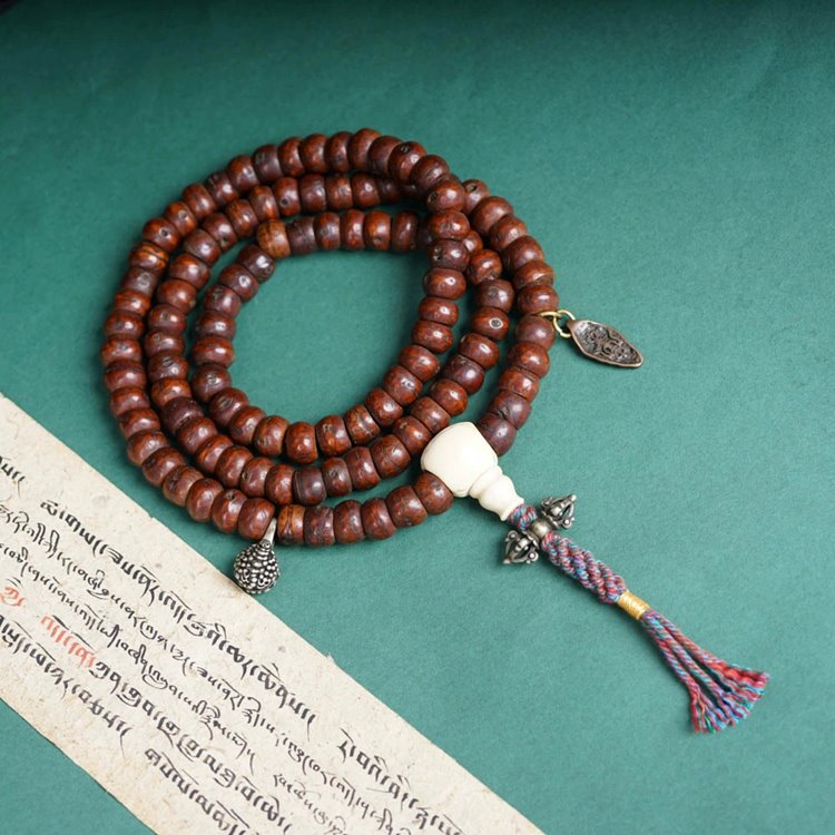 Vintage Tibetan Bodhi Seed Mala Necklace