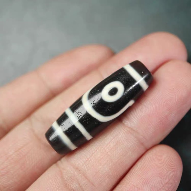 Deep Intuition Amulet 2 Eye Dzi Bead