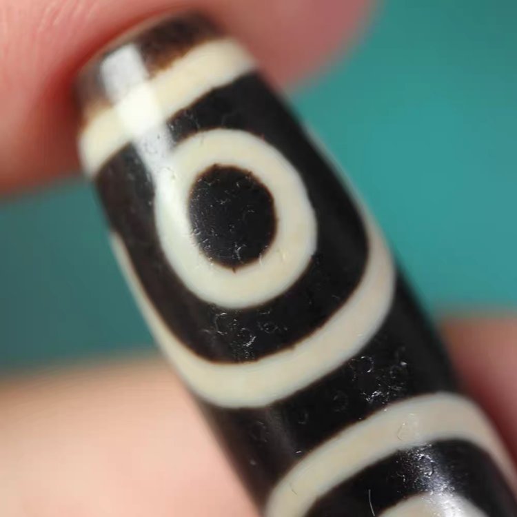 Holistic Harmony 3 Eye Dzi Bead