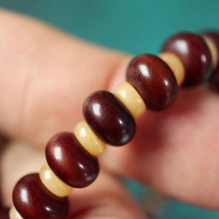 Vintage Tibetan Bodhi Root Mens Mala