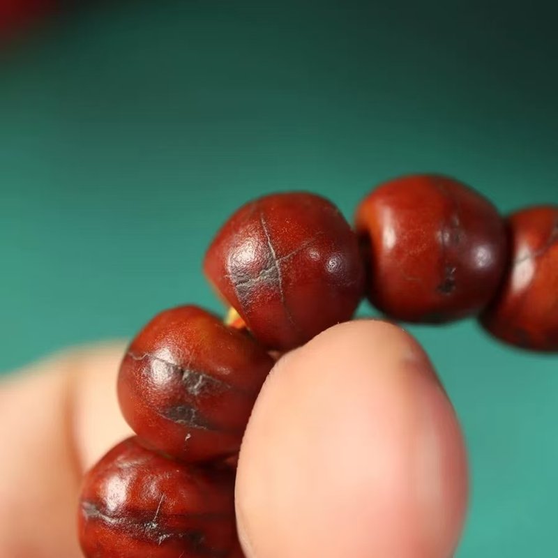 Old Tibetan Bodhi Seed Wrist Mala