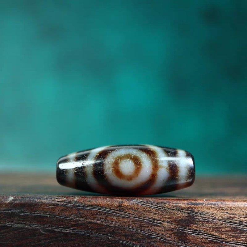 Origin of Intuition Amulet 2 Eye Dzi Bead