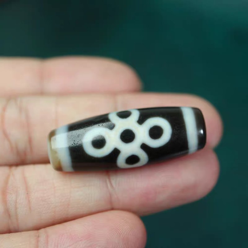 Five Dhyani Buddhas Empowerment Amulet 5 Eye Dzi Bead