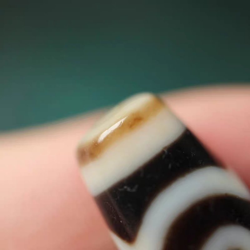 Heavenly Blessings 6 Eye Dzi Bead