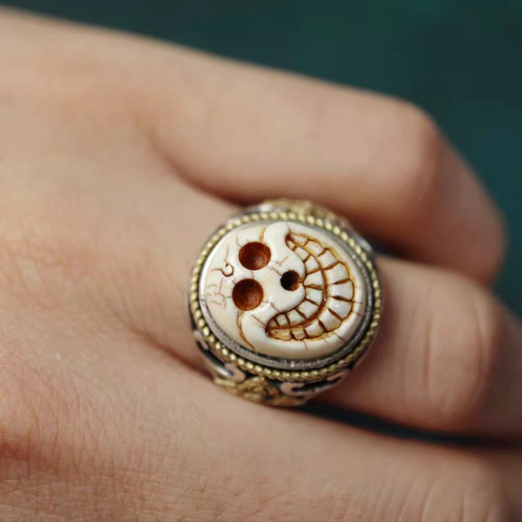Tibetan Mammoth Tusk Ivory Ring