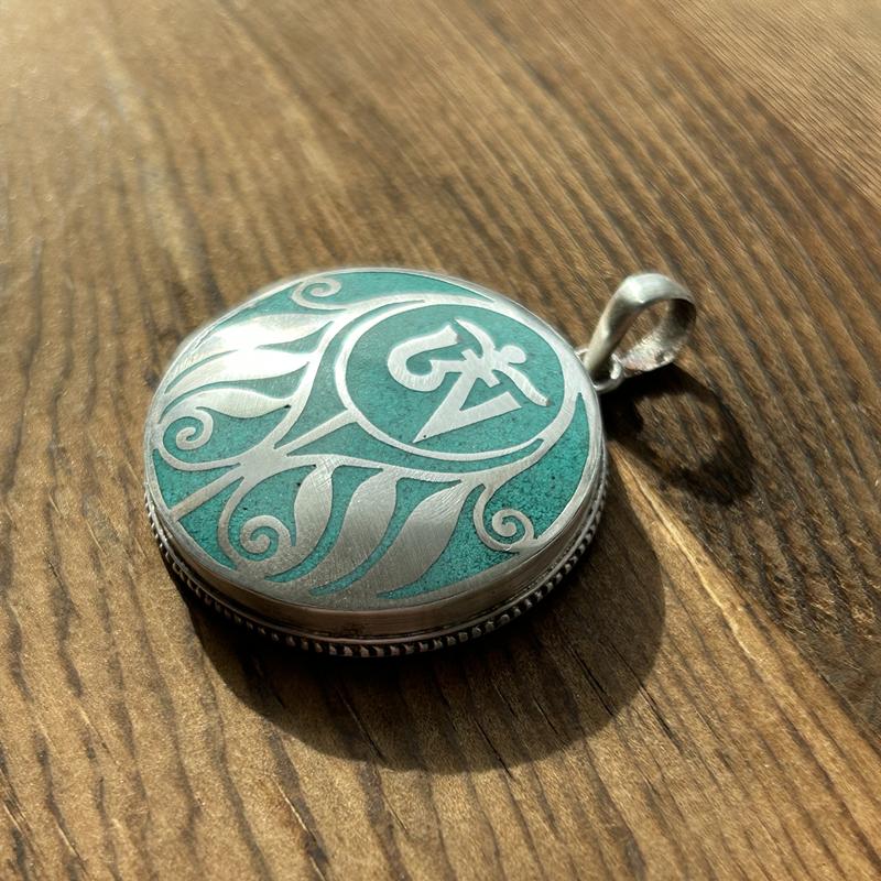 Crushed Turquoise Silver Om Lotus Nepali Necklace