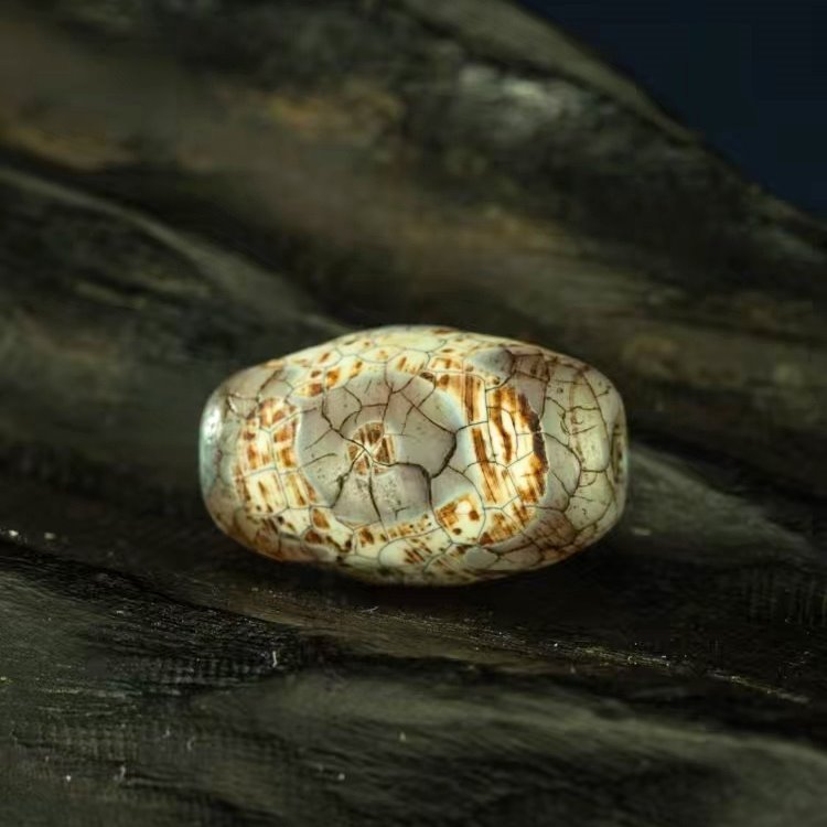 Harmonious Life 2 Eye Dzi Bead