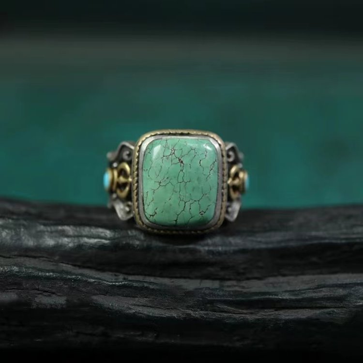 Vintage Tibetan Turquoise Ring