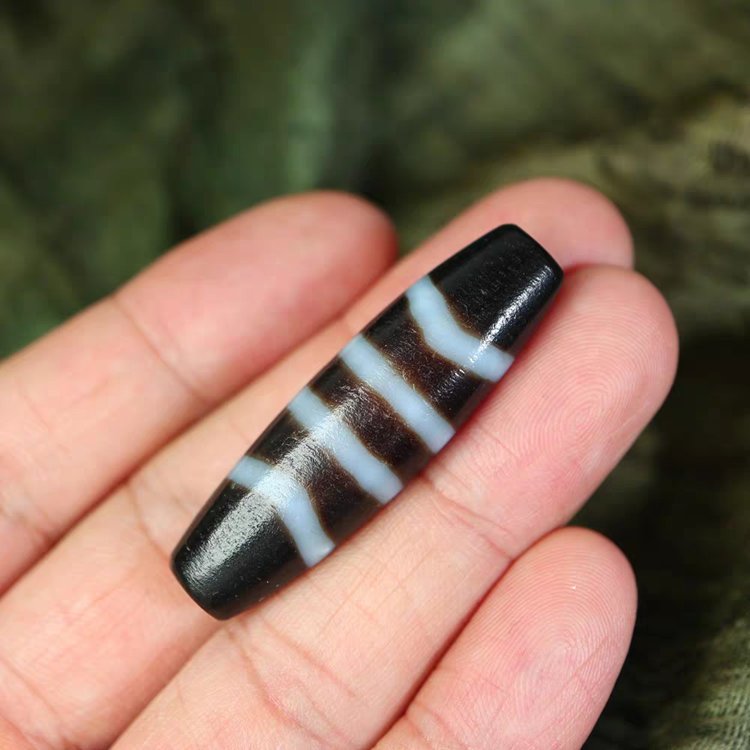 Earthy Vitality Chung Dzi Bead