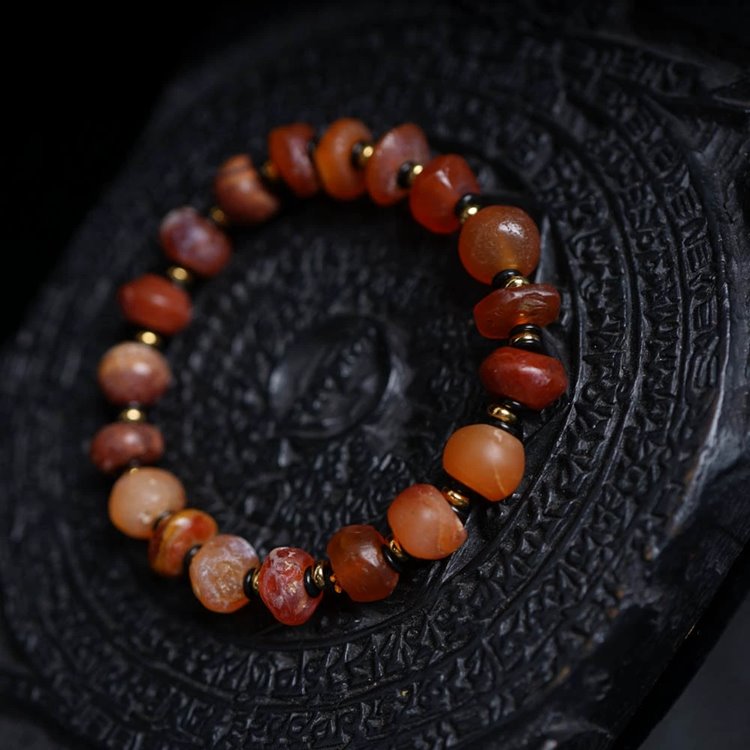 Vintage Tibetan Agate Wrist Mala Prayer Beads