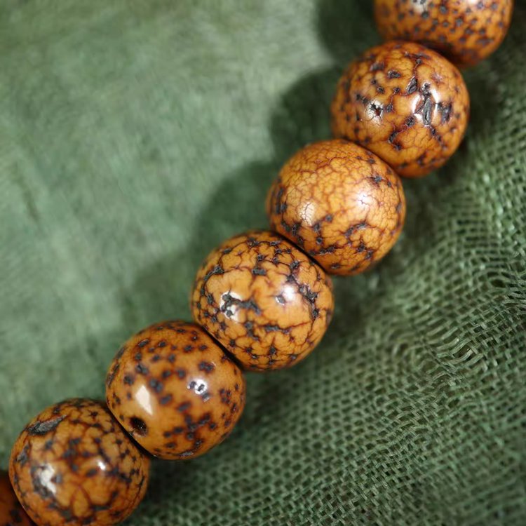 Star Moon Bodhi Mala