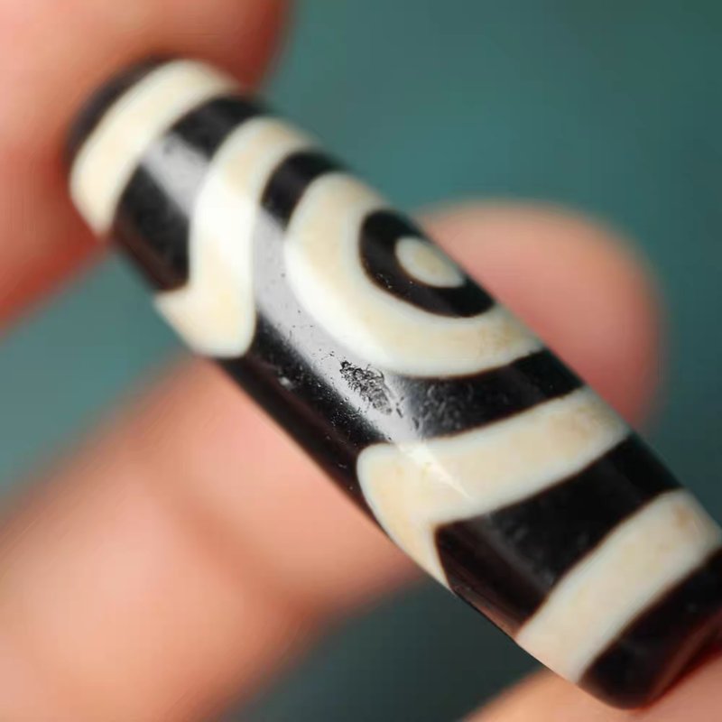 Samsara and Nirvana Talisman 2 Eye Dzi Bead