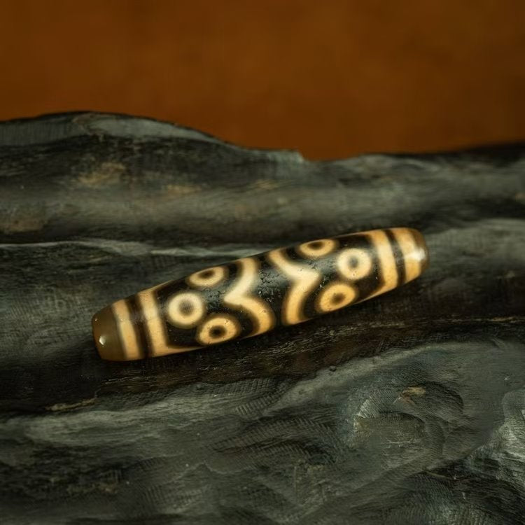 Shard of Enhanced Perception 11 Eye Dzi Bead