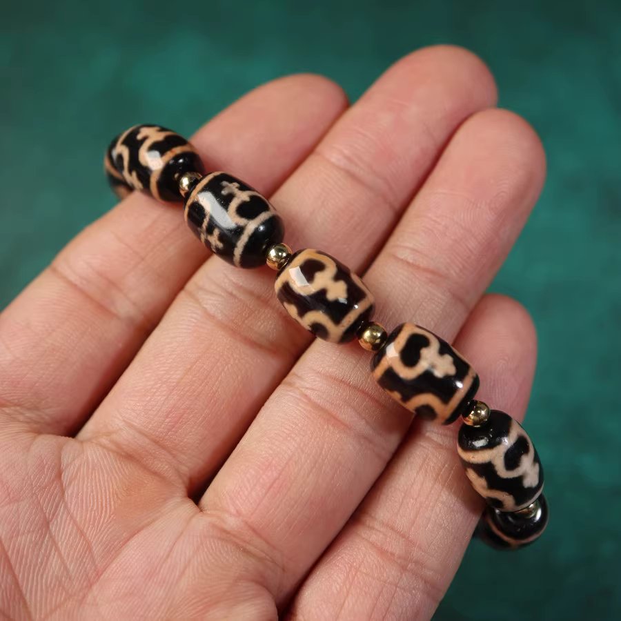 Antique Tibetan Dzi Bead Mala