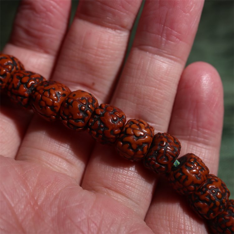 Tibetan Rudraksha Mala: Antique Tibetan Rudraksha Mala - Mantrapiece
