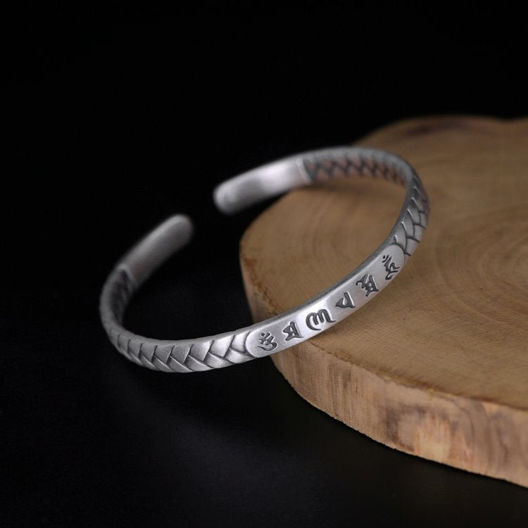 Om Mani Padme Hum Wristband