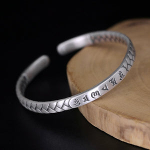 Om Mani Padme Hum Wristband