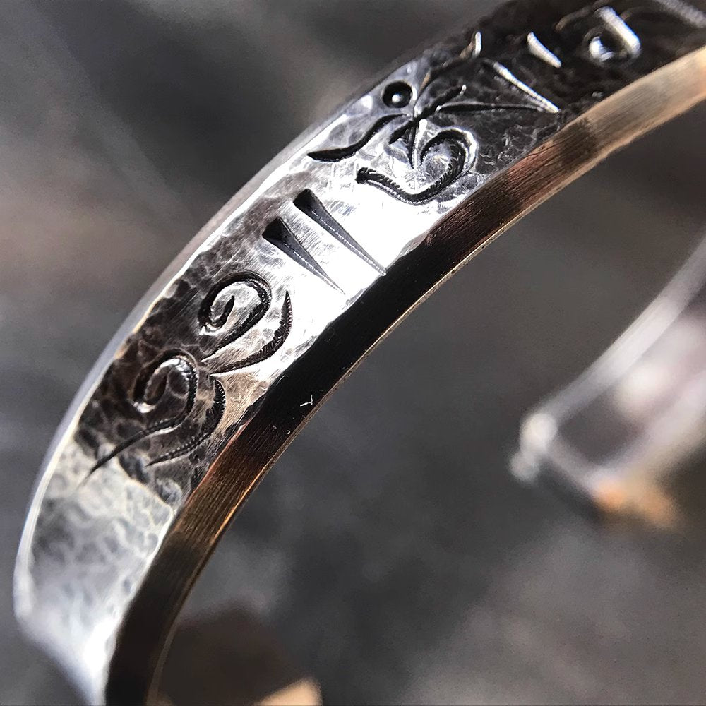 Custom Mani Mantra Buddha Bracelet for Men