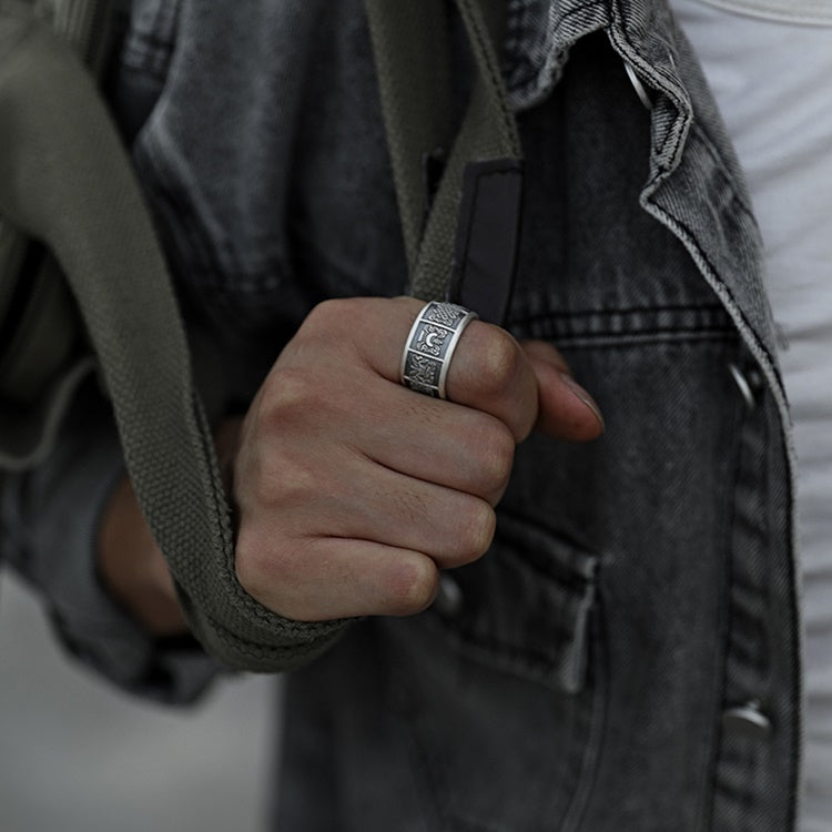 Eight Auspicious Symbols of Buddhism Ring