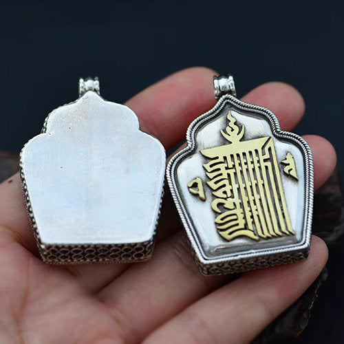 Kalachakra Nepali Gau Locket