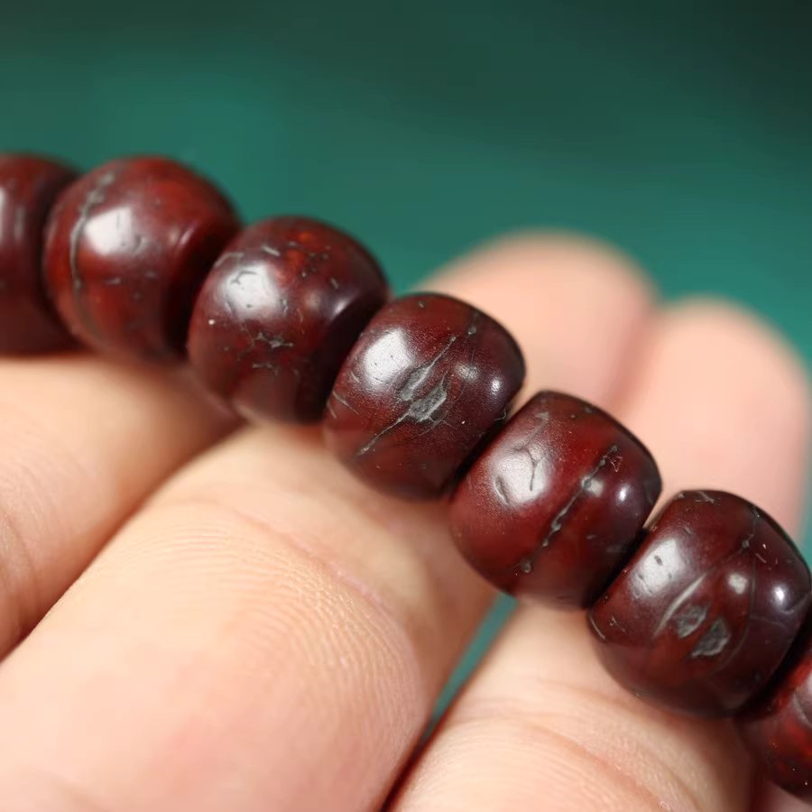 Antique Tibetan Well Aged Red Bodhi Seed Mala