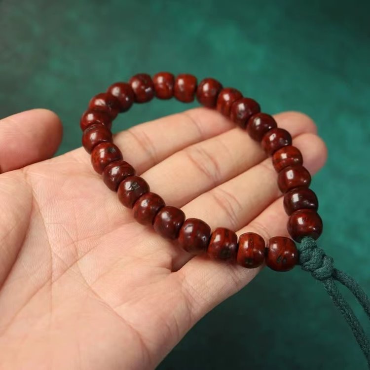 Old Tibetan Bodhi Seed Wrist Mala