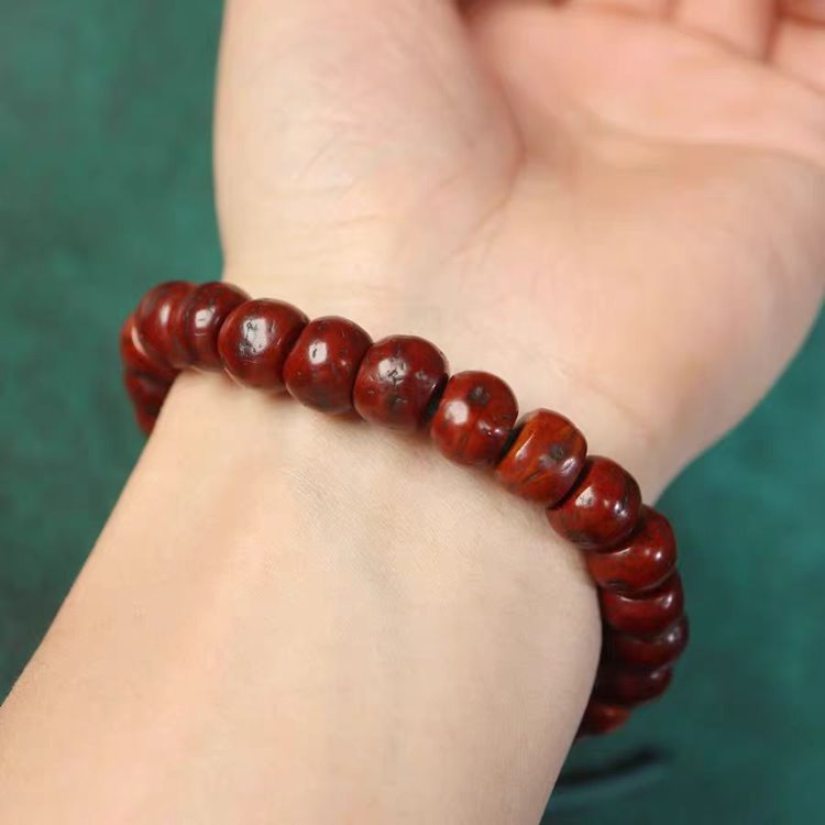 Old Tibetan Bodhi Seed Wrist Mala