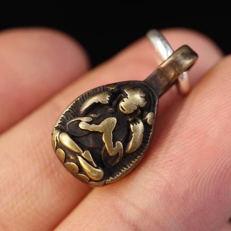 Tibetan Bodhisattva Pendant